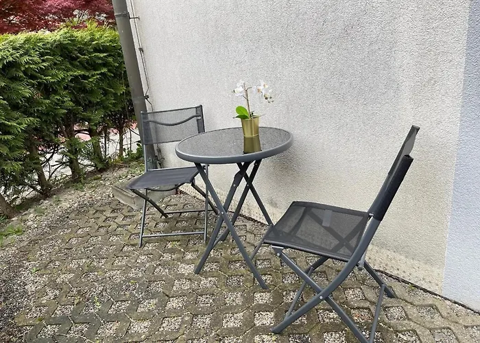 Frog's Palace 2 * Altach